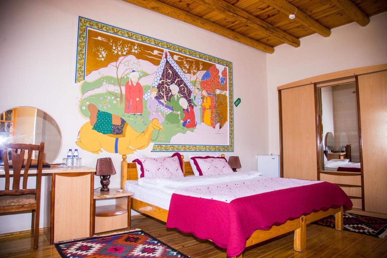 Hovli Poyon Hotel Bukhara Esterno foto