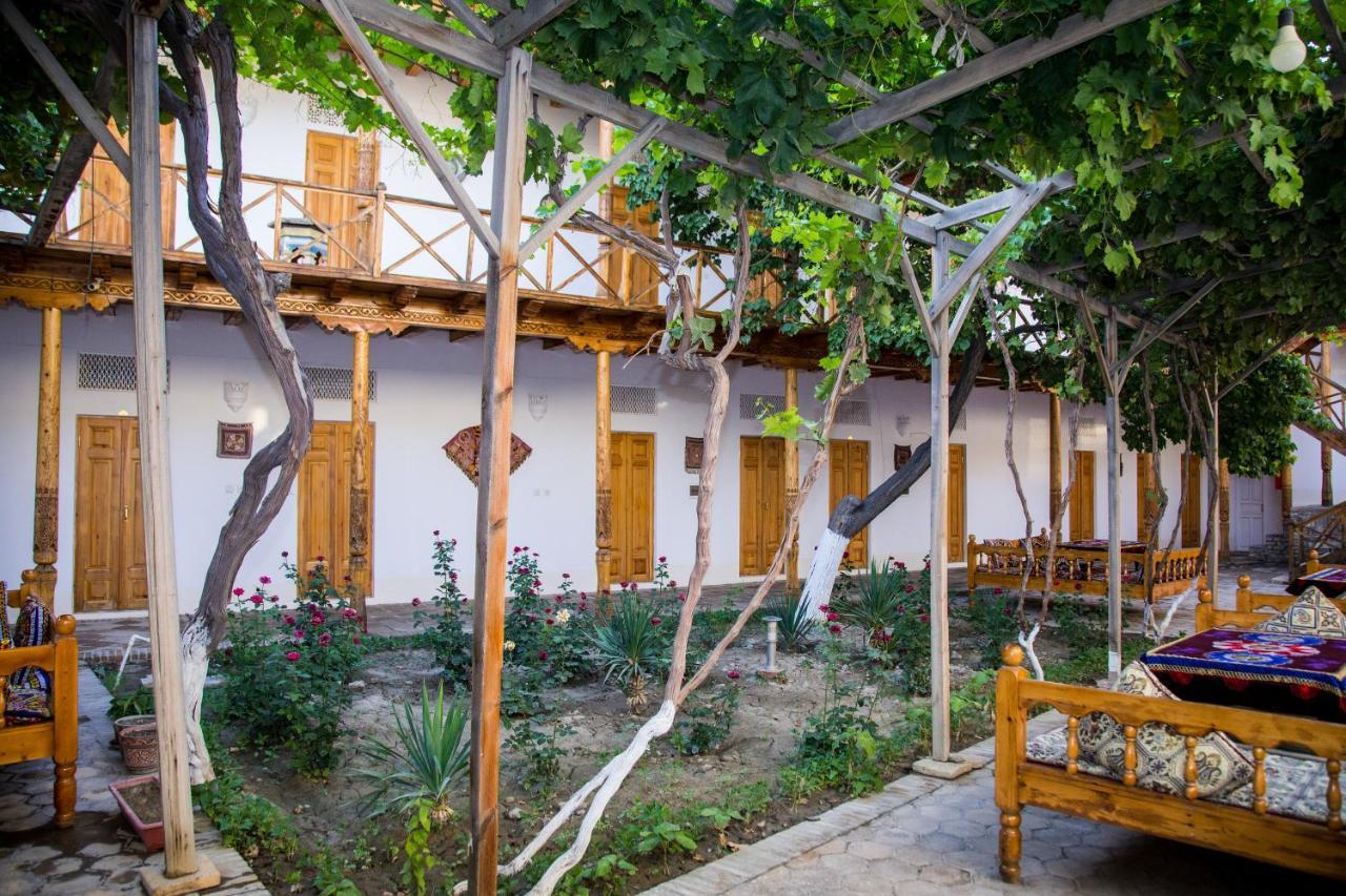 Hovli Poyon Hotel Bukhara Esterno foto