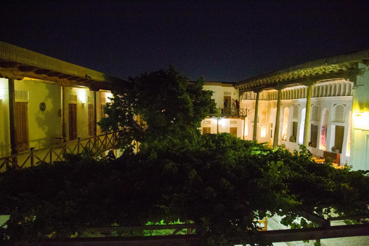 Hovli Poyon Hotel Bukhara Esterno foto