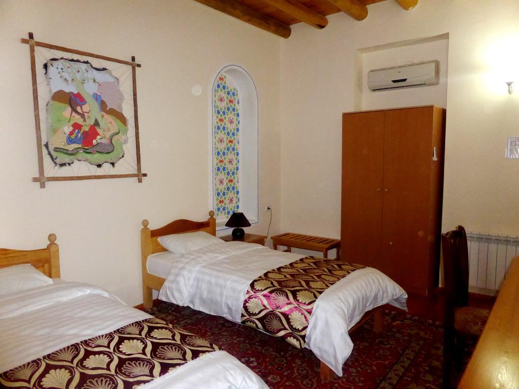 Hovli Poyon Hotel Bukhara Esterno foto