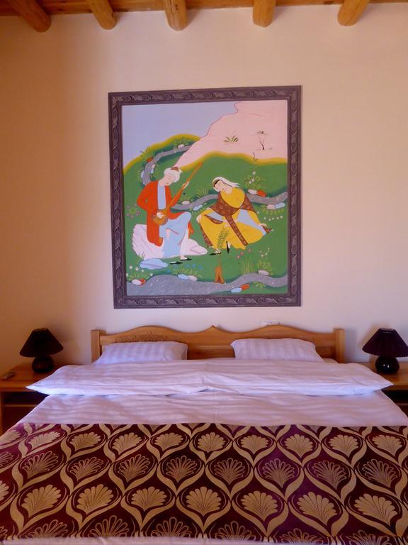 Hovli Poyon Hotel Bukhara Esterno foto
