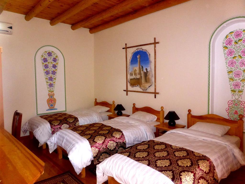 Hovli Poyon Hotel Bukhara Esterno foto