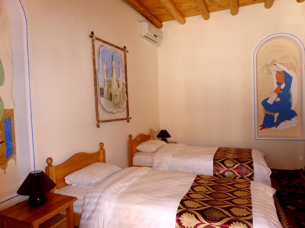 Hovli Poyon Hotel Bukhara Esterno foto