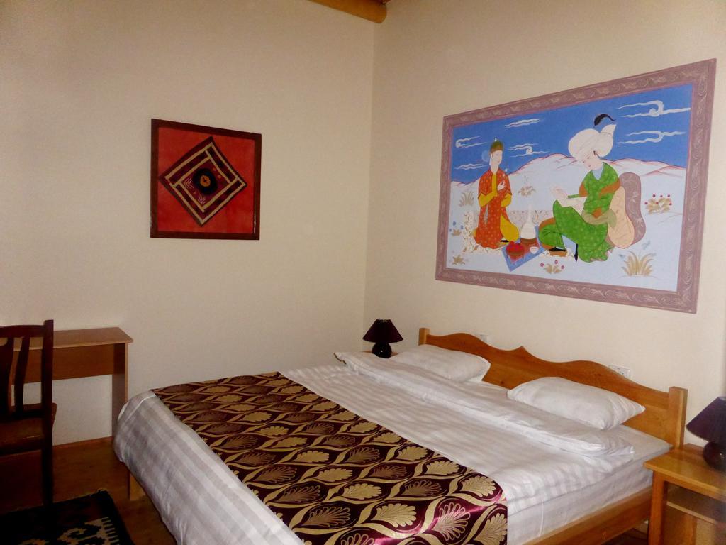 Hovli Poyon Hotel Bukhara Esterno foto