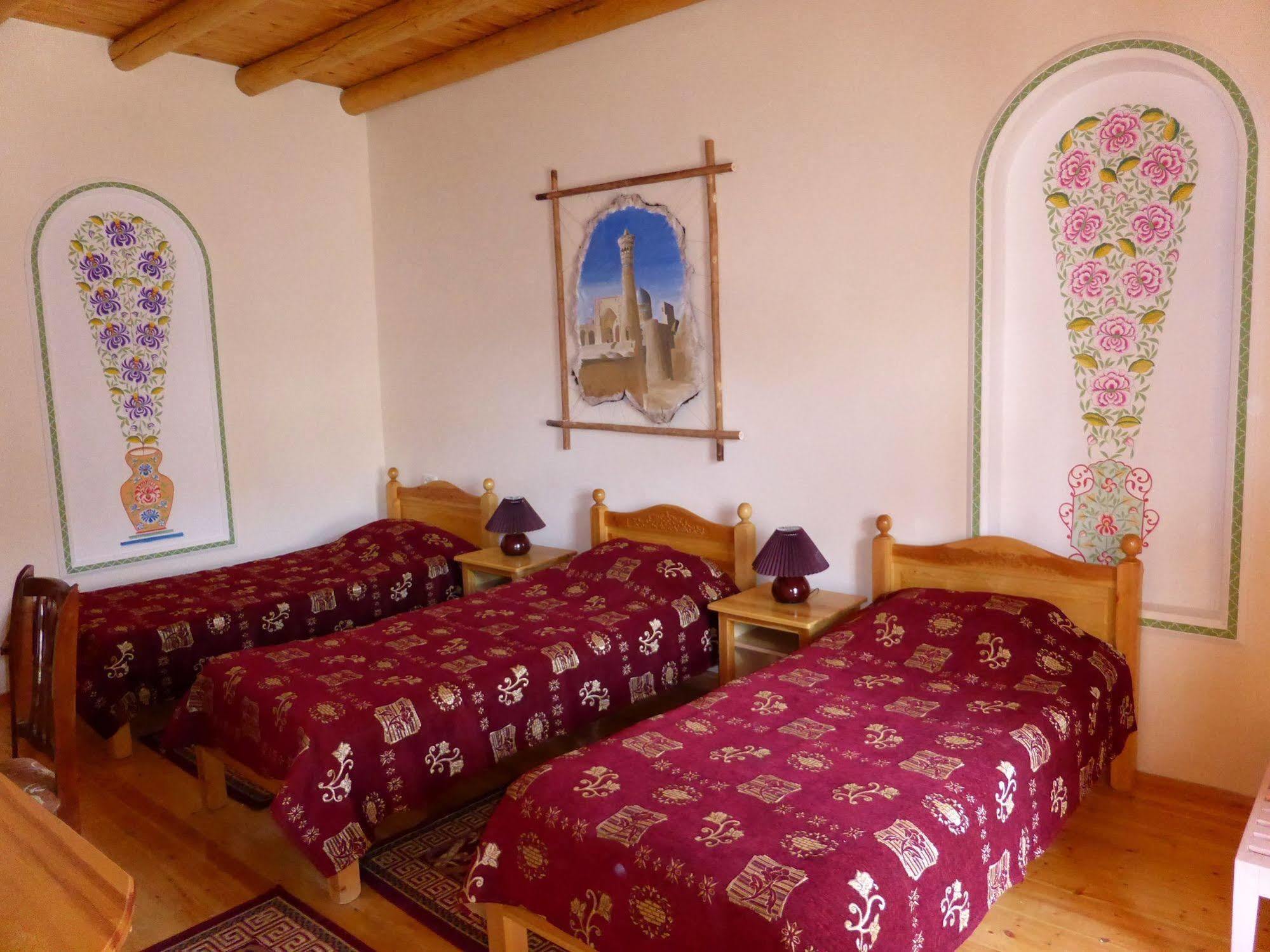 Hovli Poyon Hotel Bukhara Esterno foto