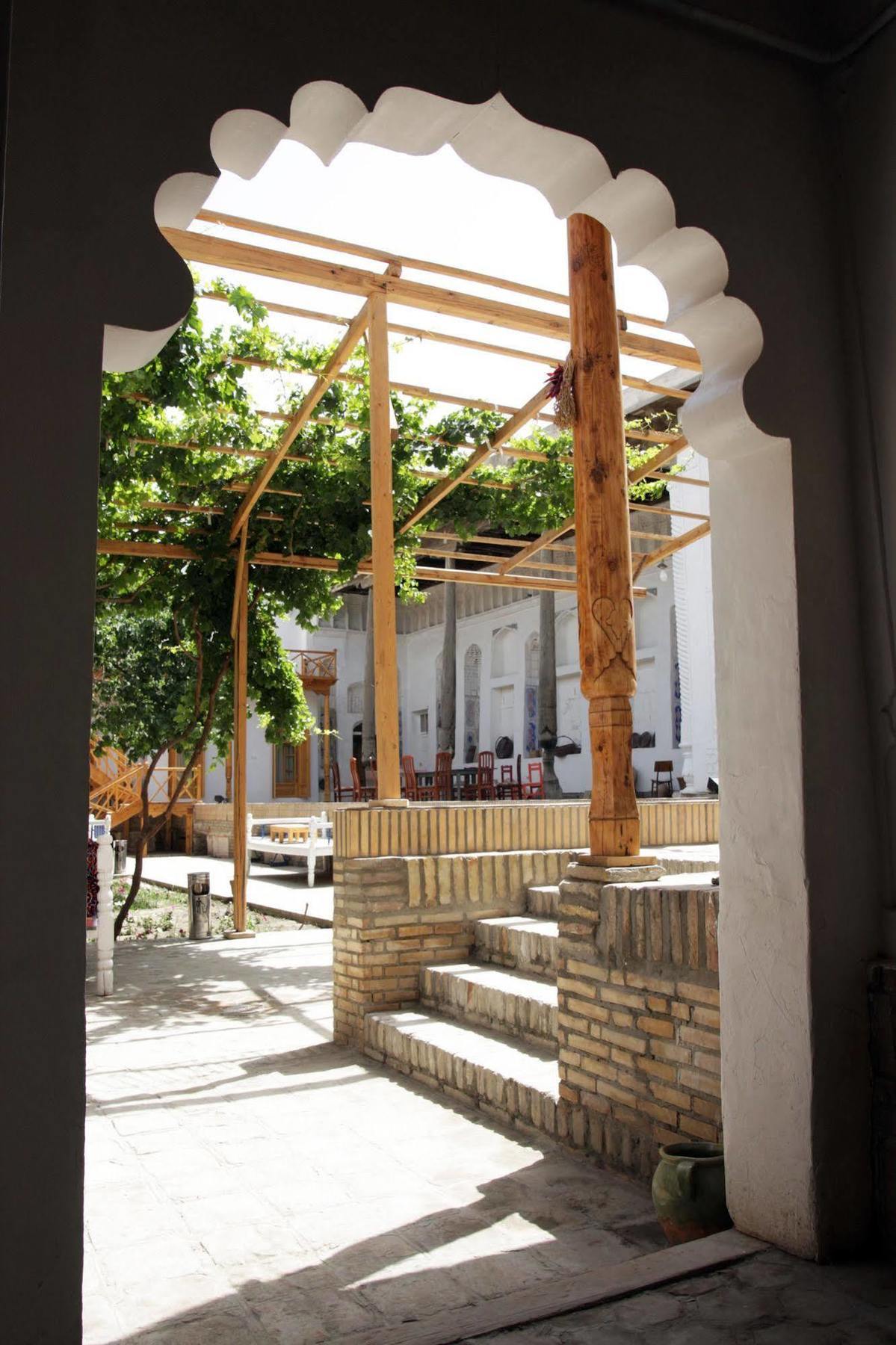Hovli Poyon Hotel Bukhara Esterno foto