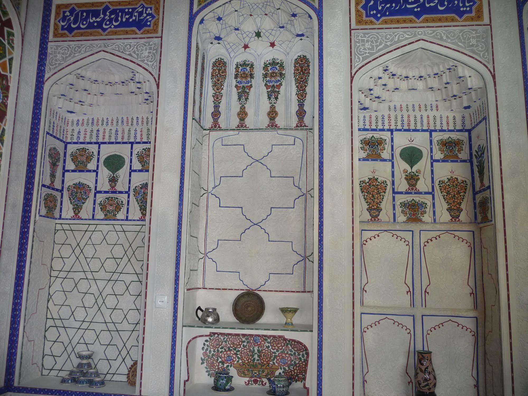 Hovli Poyon Hotel Bukhara Esterno foto